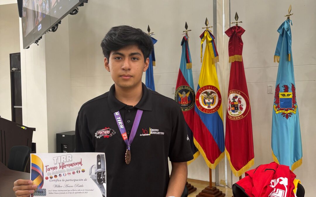 Orgullosamente Pantera: Alumno de preparatoria 16 de septiembre gana 3er lugar en Colombia