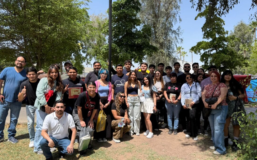 Estudiantes de Ingeniería Industrial fortalecen su formación en la Feria Internacional del Libro de UABC