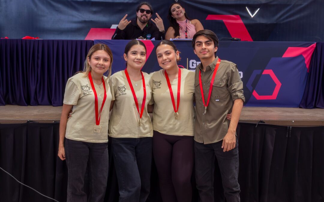 TALENTO ESTUDIANTIL Y CREATIVIDAD EN LA EXPO EMPRENDEDORES